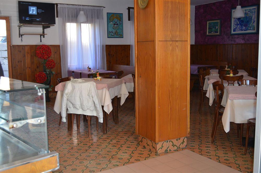 Hotel Luisa برنزوني سول جاردا المظهر الخارجي الصورة